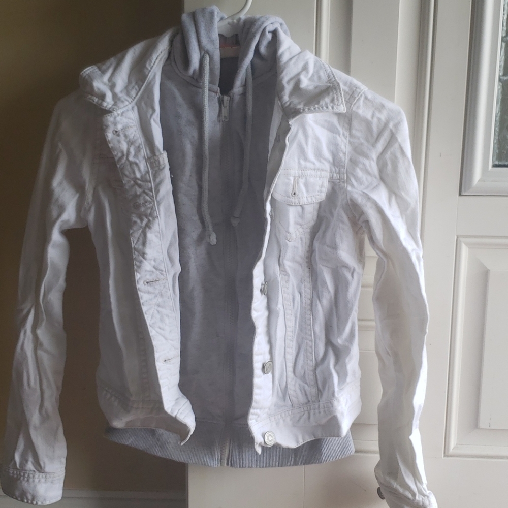 Jacket - Picture 3 of 4